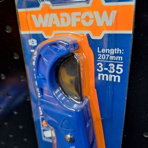 Kéo cắt ống nhựa PVC 207mm Wadfow WPC54636 - Lưỡi cắt Teflon, cắt chính xác đường kính 3-35mm, dụng cụ cầm tay chất lượng cao