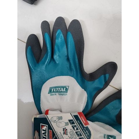 Găng Tay Phủ Nitri Size XL Total TSPNF01 - Bảo Vệ An Toàn, Chất Liệu Nitrile Chống Độc Bền Bỉ Cho Người Lao Động