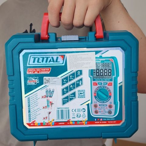 Đồng hồ vạn năng kỹ thuật số Total TMT5310004 - DC-AC, phát hiện điện áp không tiếp xúc, hiển thị 6000 số đếm, ghi nhớ dữ liệu