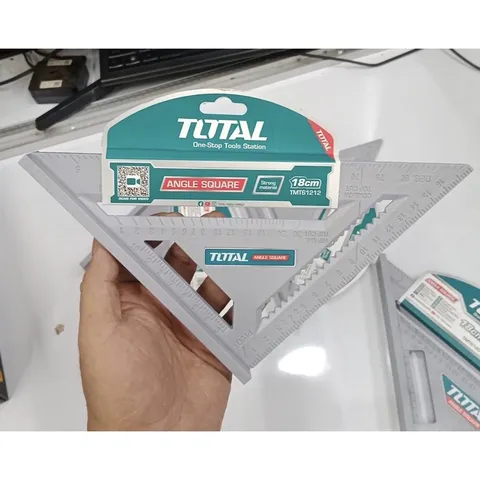 (AT8) Thước ê ke góc vuông TOTAL TMT61212