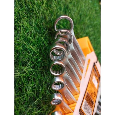 Bộ 8 Cờ Lê Vòng Miệng INGCO HKSPA1088 - Chất Liệu Hợp Kim Thép Chrome, Đầu Hở & Đầu Tròn, Kích Thước 6-19mm, Tiện Dụng và Bền Bỉ