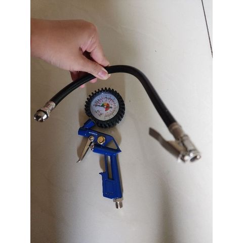 Dụng Cụ Kiểm Tra Hơi Lốp Xe Ô Tô Wadfow WGA2612 - Thiết Kế Nhỏ Gọn, Chính Xác Cao, Bền Bỉ và An Toàn Cho Xe