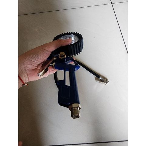 Dụng Cụ Kiểm Tra Hơi Lốp Xe Ô Tô Wadfow WGA2612 - Thiết Kế Nhỏ Gọn, Chính Xác Cao, Bền Bỉ và An Toàn Cho Xe