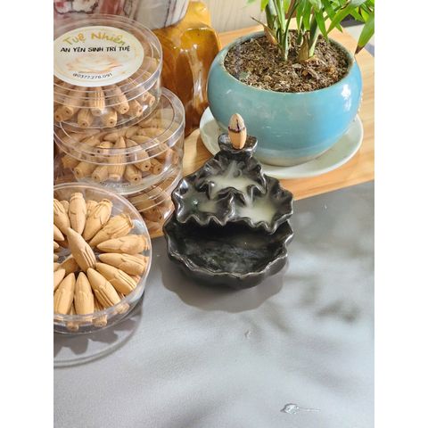 Hộp Nụ Trầm Hương Cao Cấp Tuệ Nhiên - Không Hóa Chất - Tinh Dầu Xông Phòng Tự Nhiên Thư Giãn, Khử Mùi