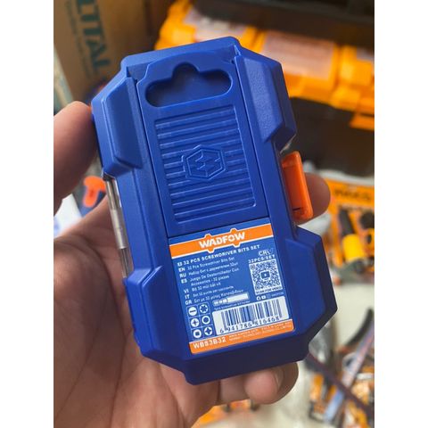 Hộp 32 Mũi Siết Vít Thép CR-V WADFOW WBS3B32 - Bộ Dụng Cụ Vặn Vít Đầy Đủ, Chất Lượng Cao, Tiện Dụng cho Thợ Sửa Chữa