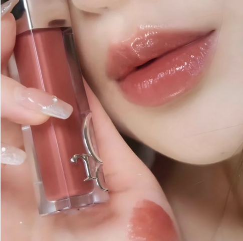 Son Dưỡng Dior 038 Lip Maximizer - Màu Hồng Nude Tự Nhiên 6ml - Sản Phẩm Chăm Sóc Môi Sang Trọng và Đẳng Cấp.