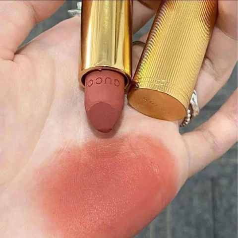 Son Gucci 312 Rouge À Lèvres Mat Frances Fire
