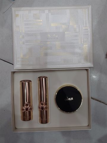 Sét Son O Hui The First & Phấn Nước Mini - Bộ Trang Điểm Sang Trọng Cho Làn Da Mịn Màng, Cung Cấp Độ Ẩm Và Suốt Ngày Tươi Mới