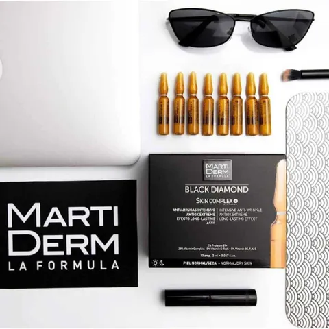 MartiDerm Black Diamond Skin Complex Advanced 30 Ống - Ampoule Chống Oxy Hóa, Trẻ Hóa & Làm Sáng Da cho Làn Da Khô và Lão Hóa