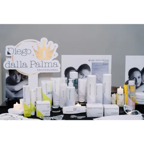 Kem Dưỡng Ẩm Chống Lão Hóa DIEGO DALLA PALMA 24H - Kiềm Dầu, Ngăn Ngừa Xỉn Màu Cho Da Dầu Mụn