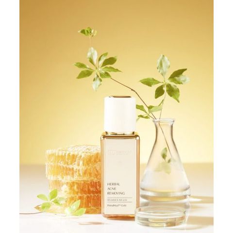 Kem Chống Nắng HD Derma Herbal SPF 60++ Che Khuyết Điểm Bảo Vệ Da Chống UVA/UVB, Dưỡng Ẩm và Phục Hồi Làn Da Nhạy Cảm