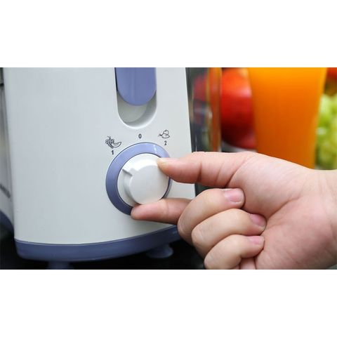 Máy Ép Trái Cây Li Tâm Philips HR1811 - Công Suất 300W, Thiết Kế Nhỏ Gọn và An Toàn, Bảo Hành 2 Năm, Hàng Chính Hãng