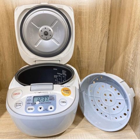 Nồi Cơm Điện Tử Zojirushi NL-AAQ10-CA 1L - Công Nghệ Fuzzy Logic, Sản Xuất Nhật Bản, Bảo Hành 3 Năm, Thiết Kế Sang Trọng