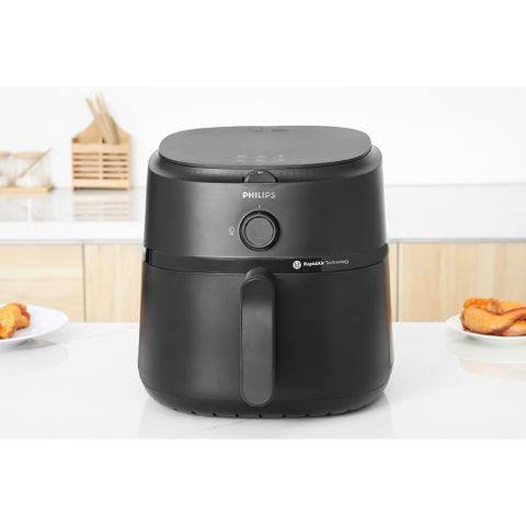 Nồi Chiên Không Dầu Philips NA130/00 - 6,2L, Công Nghệ Rapid Air, Tiết Kiệm Điện, Món Ăn Giòn Rụm, Bảo Hành 2 Năm