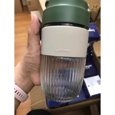 Cốc Thủy Tinh Luminarc Ease 500ml Màu Xanh - Chống Va Đập, Chịu Nhiệt, Dễ Dàng Mang Theo, An Toàn, Dụng Cụ Nhà Bếp Tiện Ích