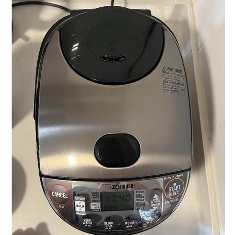 Nồi Cơm Điện Tử Zojirushi 1L NL-GAQ10V-BM 610W - Nấu Cơm Thông Minh, Hấp, Hầm Nhừ Tiện Lợi, Sản Xuất Tại Nhật Bản, Bảo Hành 3 Năm