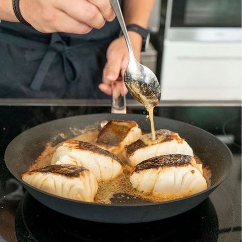 Chảo Chống Dính Scanpan TechnIQ 22cm - Dùng Bếp Từ, Bảo Hành 3 Năm, Chất Liệu Đúc Nén Cao Cấp, Thân Thiện Với Môi Trường
