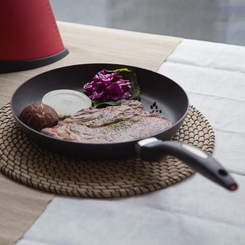 Chảo Chống Dính SCANPAN IQ 26cm - Bảo Hành 3 Năm, Công Nghệ GreenTek An Toàn, Phù Hợp Nhiều Loại Bếp, Sản Xuất Tại Đan Mạch