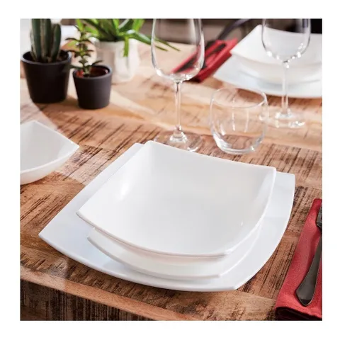 Đĩa Thủy Tinh Luminarc Quadrato 19cm H3658 - An Toàn Lò Vi Sóng, Chống Xước, Sản Xuất Pháp - Phong Cách Hiện Đại Cho Bếp