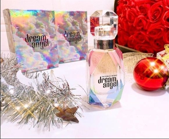 Nước hoa Victoria's Secret Dream Angel EDP 100ml - Hương quyến rũ và thanh thoát cho phái đẹp, thiết kế sang trọng, phong cách hiện đại