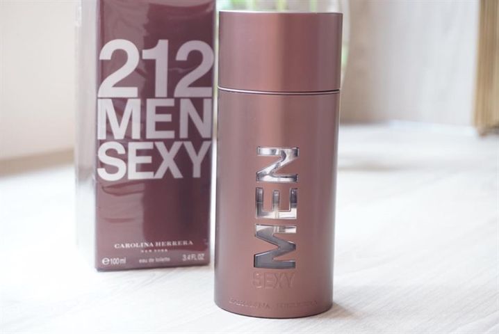 Nước Hoa Carolina Herrera 212 Sexy For Men EDT 100ml - Hương Thơm Quyến Rũ Nam Tính, Sang Trọng, Phù Hợp Mọi Dịp