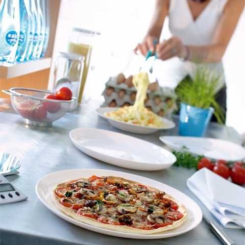 Đĩa Thủy Tinh Đựng Bánh Pizza 32cm C8016 - Dùng An Toàn Trong Lò Vi Sóng & Máy Rửa Bát - Hàng Chính Hãng Luminarc