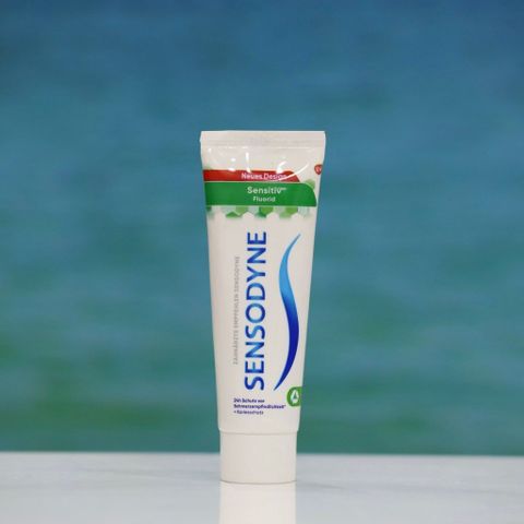 Kem Đánh Răng Sensodyne Sensitive Fluorid – Bảo Vệ Răng Nhạy Cảm Hiệu Quả