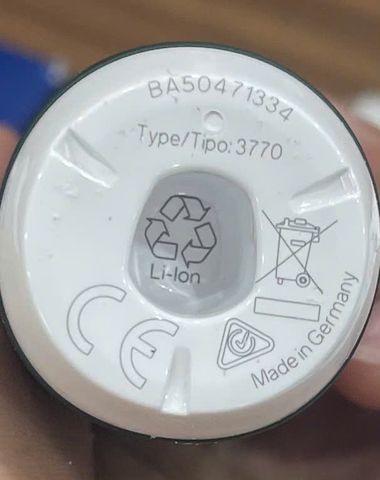 Bàn Chải Đánh Răng Điện Oral-B iO Series 2 - Công Nghệ Làm Sạch Đột Phá, Bảo Vệ Nướu, Dễ Dùng, Sản Phẩm Nha Khoa Được Tin Dùng Toàn Cầu