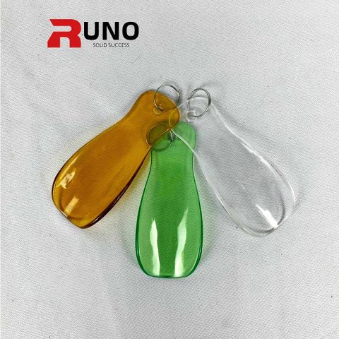 Cây Đón Gót Giày MICA Tiện Lợi - Giúp Xỏ Giày Dễ Dàng, Móc Treo Chìa Khóa Ngẫu Nhiên, Phụ Kiện Thời Trang Hữu Ích