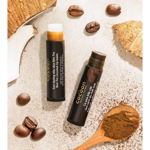 Son Dưỡng Môi Dầu Dừa Bến Tre Cocoon Nature - Dưỡng Ẩm Mềm Mịn, Chiết Xuất Từ Thiên Nhiên, 5gram Hũ Tiện Lợi