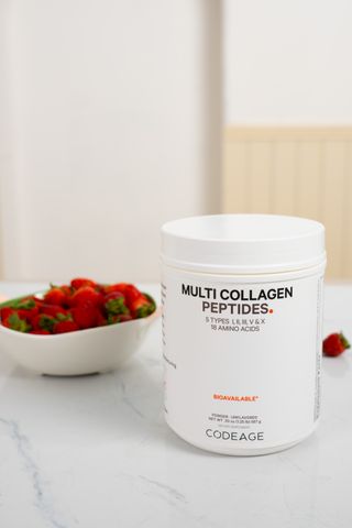 Bột Collagen Codeage Hydrolyzed Multi Collagen Peptides 567g - Sản phẩm bổ sung collagen thủy phân, có 5 loại collagen cần thiết cho sức khỏe da và khớp