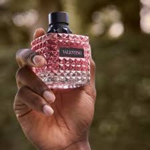 Nước Hoa Valentino Donna Eau De Parfum 50ml - Hương Thơm Quyến Rũ, Sang Trọng, Phù Hợp Mọi Dịp