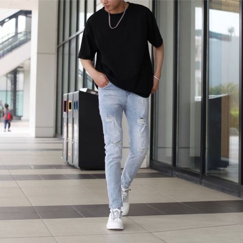 Quần Jean Nam Rách Gối Slimfit Màu Xanh Nhạt Co Giãn Bền Chất Bò DENIM - Phong Cách Thời Trang Hiện Đại 361 5679 0001 Pon.mens