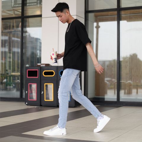Quần Jean Nam Rách Gối Slimfit Màu Xanh Nhạt Co Giãn Bền Chất Bò DENIM - Phong Cách Thời Trang Hiện Đại 361 5679 0001 Pon.mens