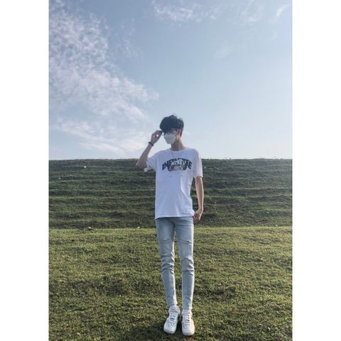 Quần Jean Nam Rách Gối Slimfit Màu Xanh Nhạt Co Giãn Bền Chất Bò DENIM - Phong Cách Thời Trang Hiện Đại 361 5679 0001 Pon.mens