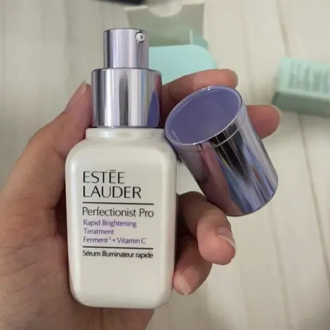 Serum Dưỡng Da Estee Lauder Perfectionist Pro Vitamin C 15ml - Chống Lão Hóa, Làm Sáng Da, Phù Hợp Mọi Loại Da