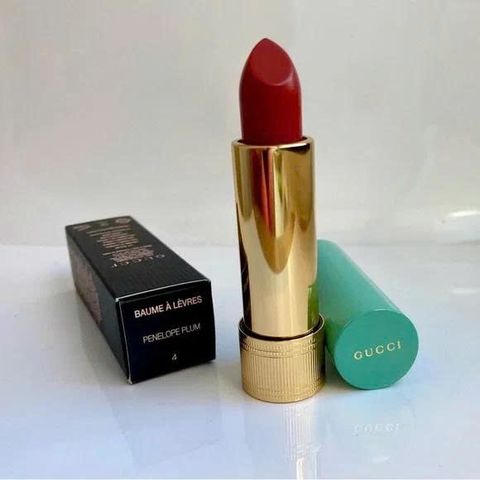 Son Dưỡng Môi Gucci 04 Baume A Levres Lip Balm - Màu #4 Penelope Plum, Chất Lượng Cao, Cung Cấp Độ Ẩm, Thiết Kế Sang Trọng