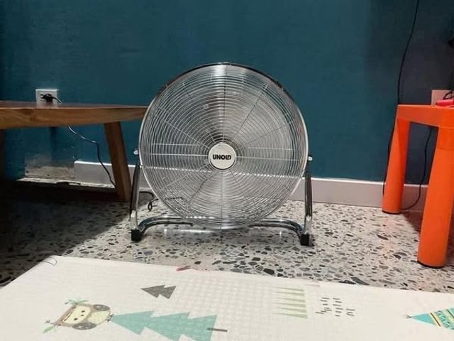 Quạt sàn Unold 86756 - Quạt Đứng Inox Không Gỉ 100W Cho Nhà Ở Và Văn Phòng - Thiết Kế Hiện Đại, Đẹp Mắt, Chất Lượng Cao