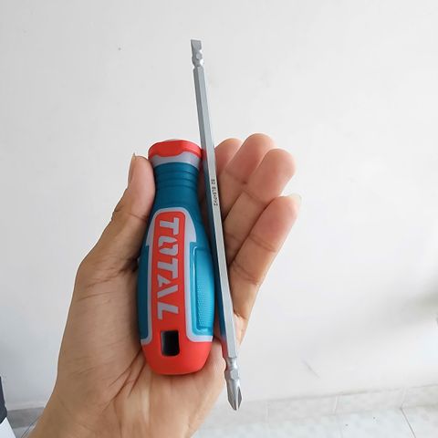 Bộ Tua Vít 2 Trong 1 TOTAL THT250266 Chất Liệu S2 - Dụng Cụ Sửa Chữa Gia Đình & Chuyên Nghiệp Siêu Bền, Thiết Kế Thông Minh