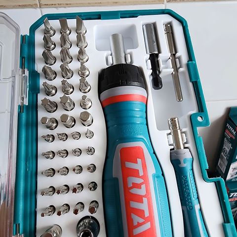 Bộ Tuốc Nơ Vít Đa Năng 55 Chi Tiết Total TACSD30556 - Bộ Dụng Cụ Cầm Tay Chất Lượng Cao Cho Thợ Và Gia Đình