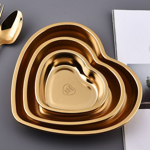 Dĩa Hình Trái Tim Vàng Bạc - Đồ Gia Dụng Nhà Bếp Thức Ăn, Tráng Miệng Sang Trọng cho Mọi Dịp (TV79)