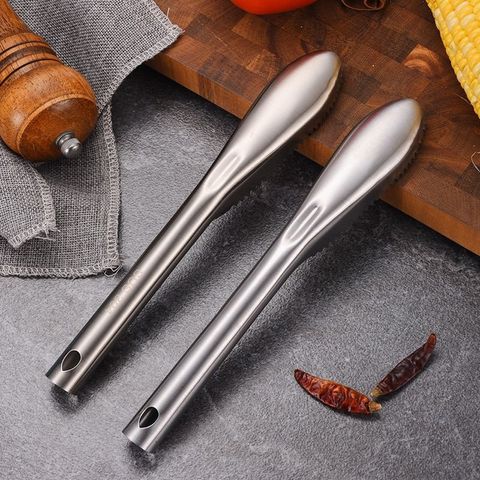 Dụng cụ đánh vảy cá inox 304 cầm tay có móc treo tiện dụng - Dao cạo vảy cá bền bỉ, dễ sử dụng cho nhà bếp (TV455)