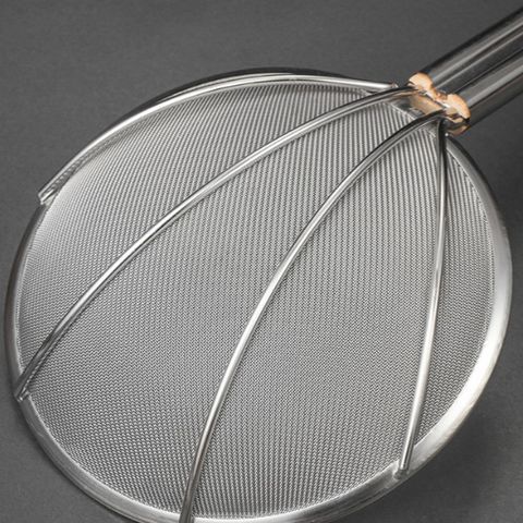 Vợt Trụng Đồ Ăn Inox Cán Gỗ - Dùng Cho Hủ Tiếu, Bún, Phở, Miến Thích Hợp Cho Bếp và Quán Ăn (26-30cm) (TV337)