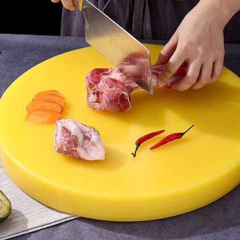 Thớt Nhựa Tròn Dày 40cm Đa Màu Cho Nhà Bếp - An Toàn và Chắc Chắn, Dụng Cụ Nấu Nướng Chất Lượng Cao (TV655)