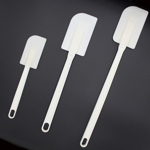 Phới Dẹt Quét Kem và Trộn Bột - Dụng Cụ Làm Bánh Nhà Bếp Đa Năng TVKITCHEN Chất Liệu Nhựa và Silicon, Màu Trắng (TV335)