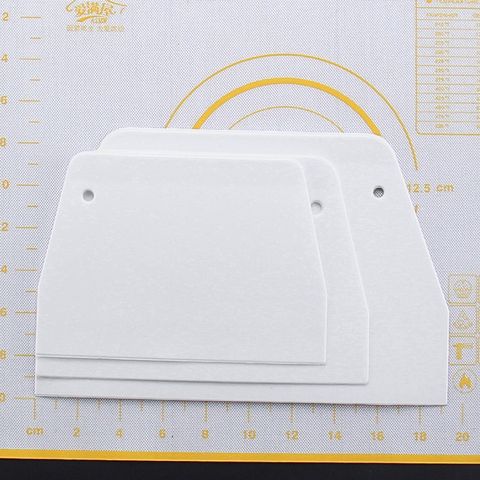 Dụng Cụ Cắt Bột Bằng Nhựa 3 Size GDP - Miếng Cắt Bột Tiện Lợi Cho Bếp Bánh, Phụ Kiện Nhà Bếp Chất Lượng Cao (TV333)