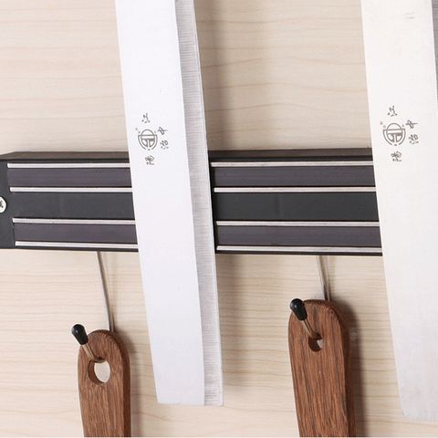 Giá hít dao nam châm 62cm có móc treo - Giá treo dao bếp chắc chắn, tiện lợi cho căn bếp hiện đại (TV285)