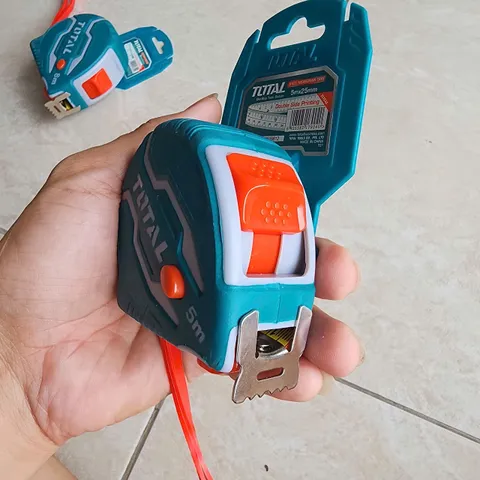 Thước Cuộn Thép TOTAL TMT126052 5m x 25mm - Dùng Trong Xây Dựng, Thiết Kế Hữu Ích, Đo Lường Chính Xác, Bảo Hành Chính Hãng