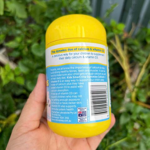 Kẹo Canxi & Vitamin D Dạng Nhai Nature's Way Vita Gummies cho Trẻ Em - Hỗ Trợ Phát Triển Xương Răng, 60 Viên Nhập Khẩu Úc