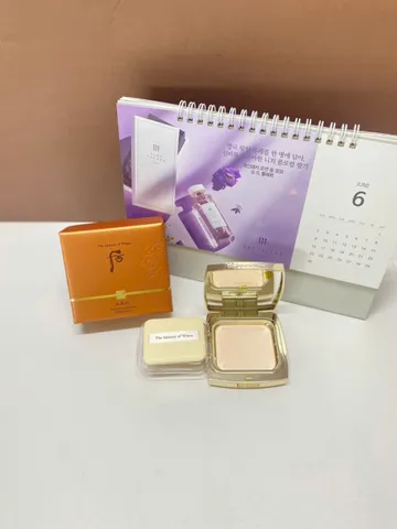 Phấn Nén Cao Cấp Whoo Hwahyeon 12g - Phấn Phủ Chống Nắng SPF30/PA++ Giúp Che Phủ Tự Nhiên và Ổn Định Da